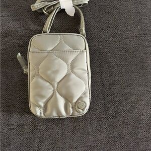 Chic Quilted Crossbody Bag in sage green